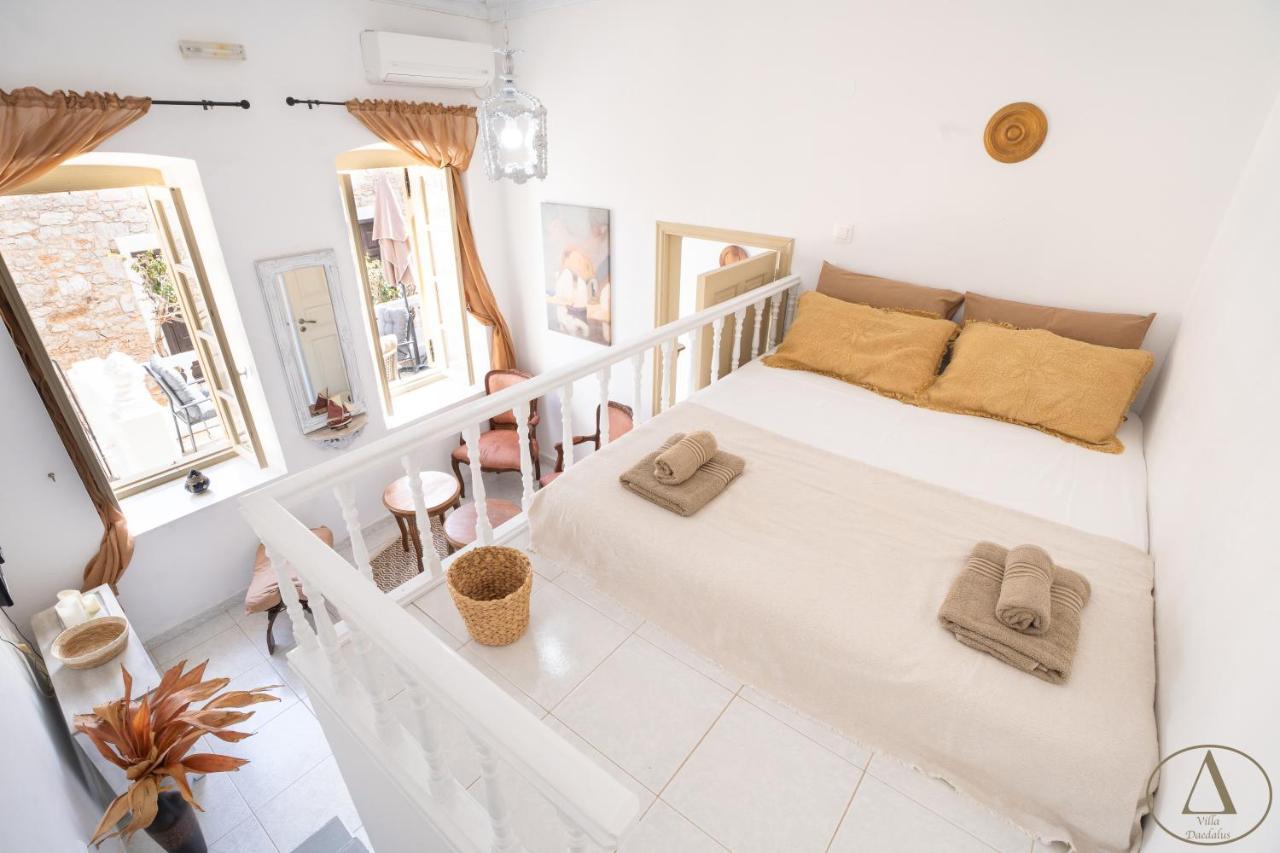 Mansion House Villa Chalki Town ภายนอก รูปภาพ