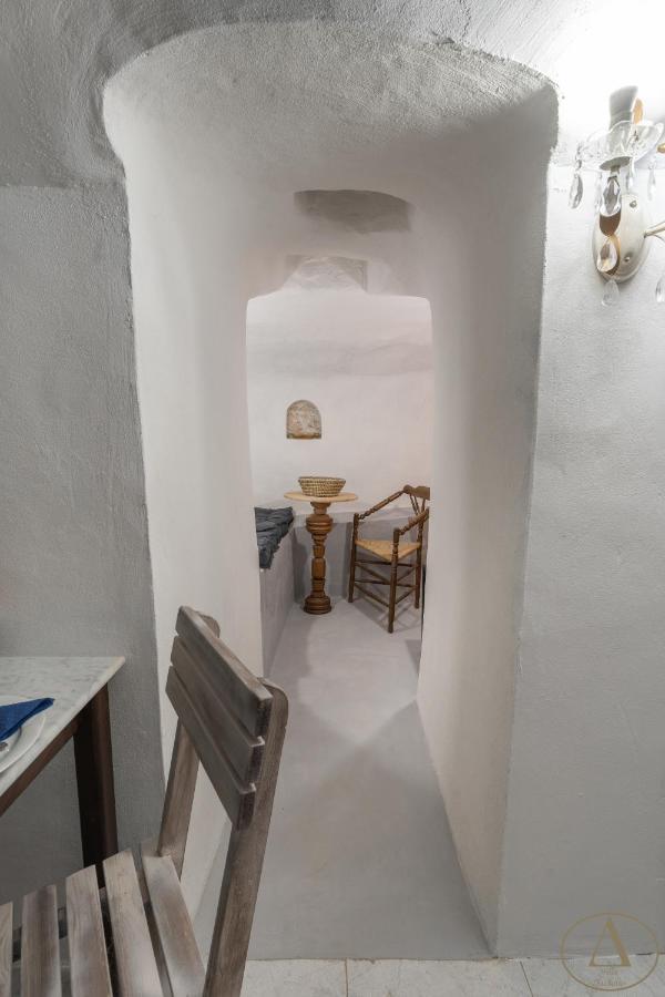Mansion House Villa Chalki Town ภายนอก รูปภาพ